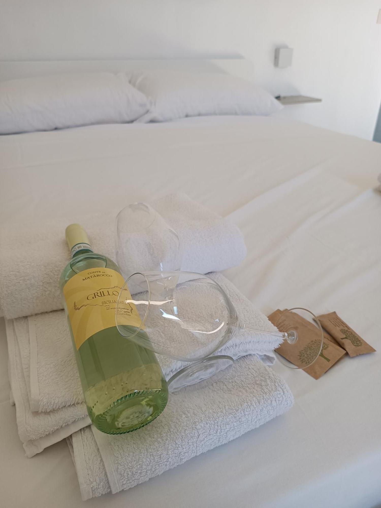 I Balconi Di Porta Mazara Bed and Breakfast Marsala Eksteriør billede